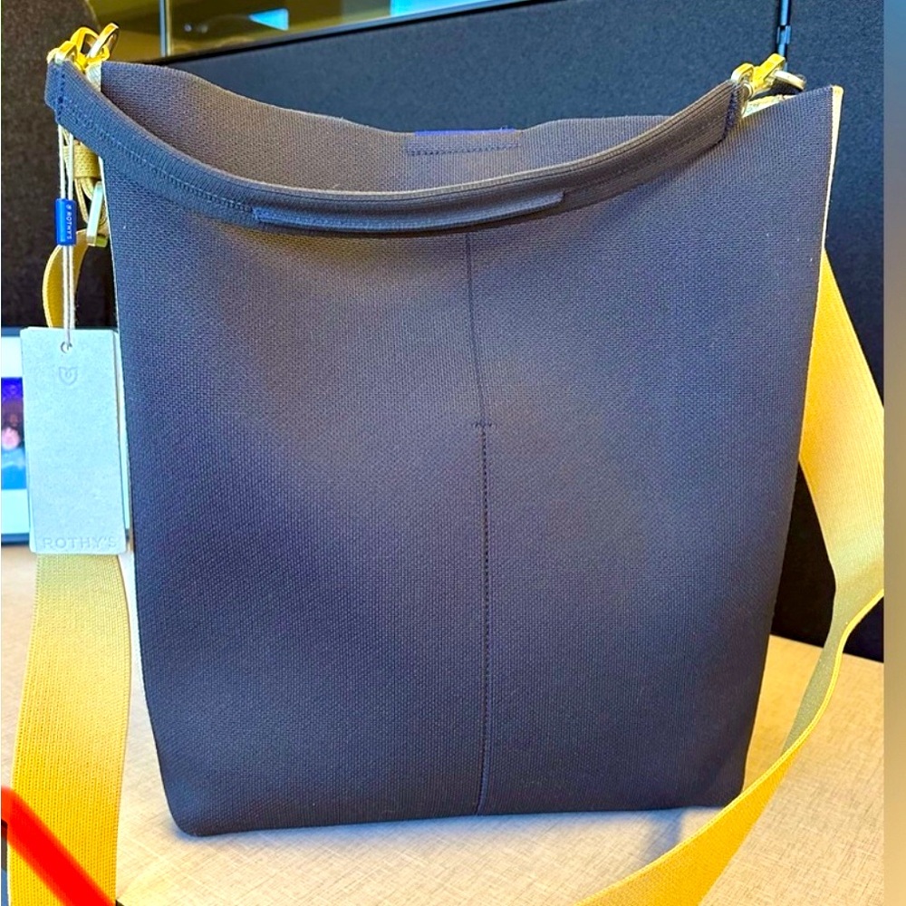 Rothy's Bucket Tote - GREAT Condition